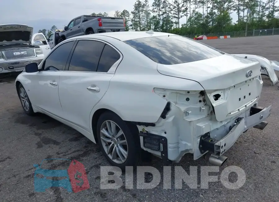 JN1BV7AP1FM330829 Photo# 3
