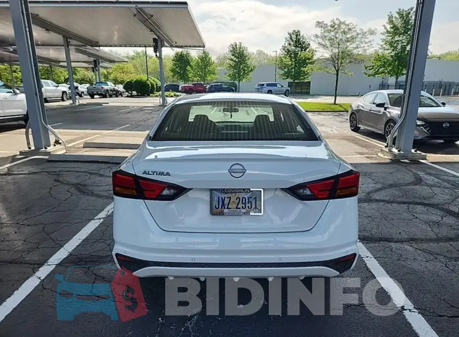 1N4BL4BV6PN301018 Photo# 19
