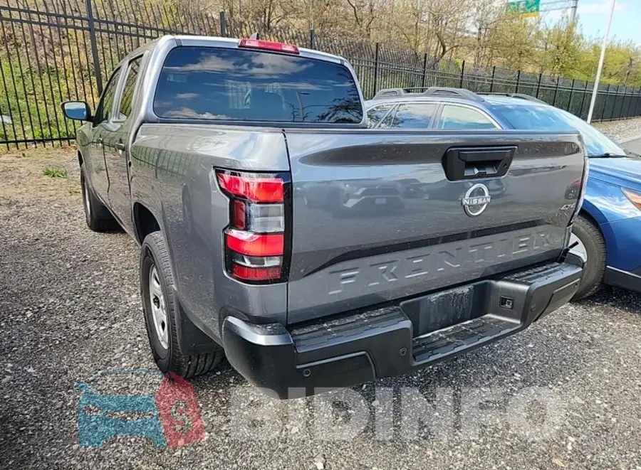 1N6ED1EK3NN665086 Photo# 3