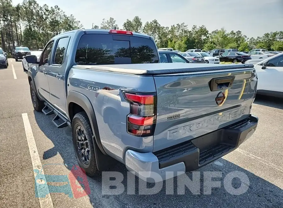 1N6ED1EK3PN615274 Photo# 3