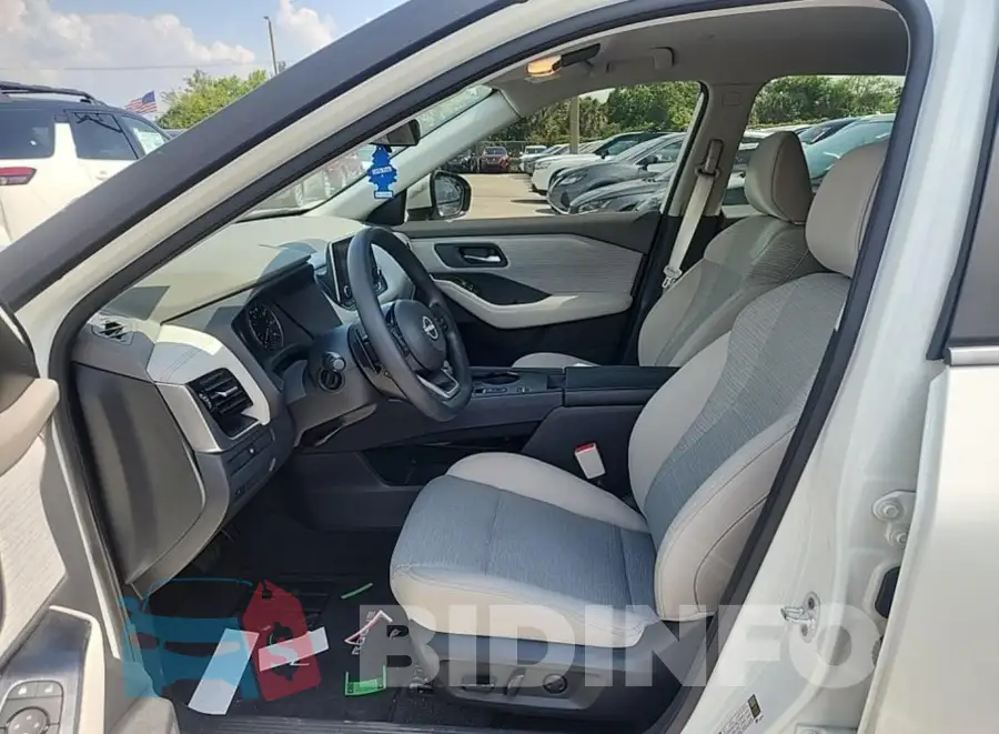 5N1BT3BA5PC760355 Photo# 16