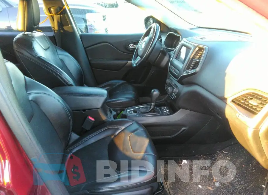 1C4PJLLB8LD536332 Photo# 5