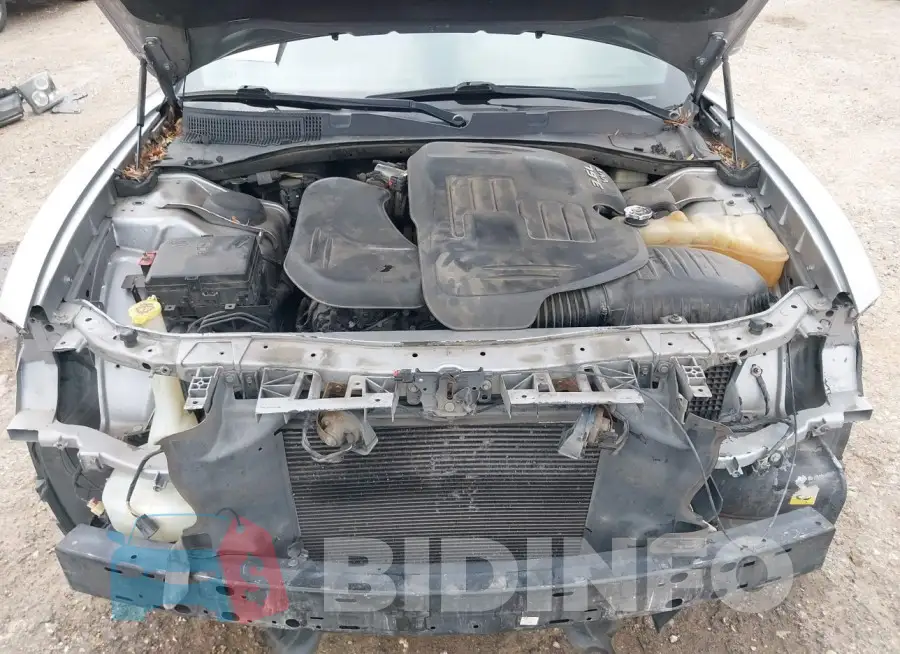 2C3CDXBG6FH776808 Photo# 10