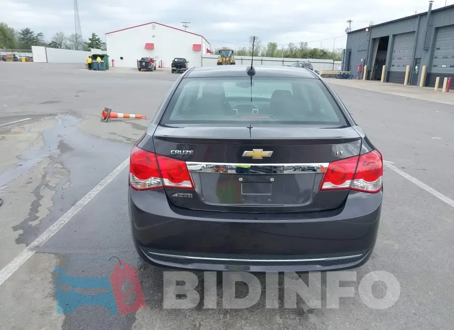 1G1PE5SB0G7189934 Photo# 17