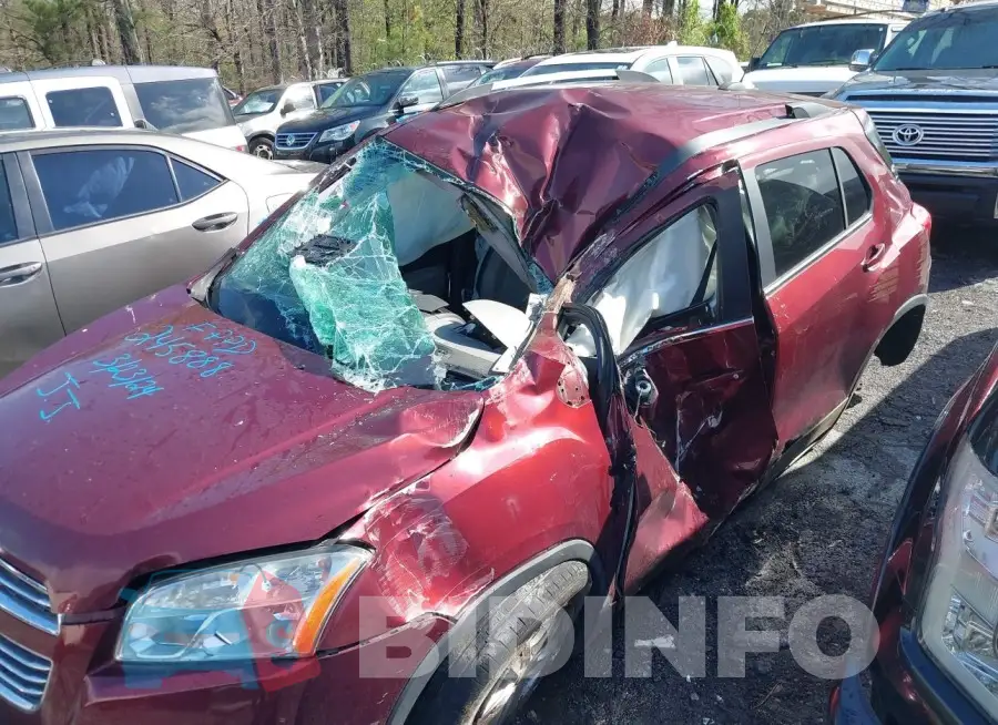 3GNCJLSB3GL245888 Photo# 6