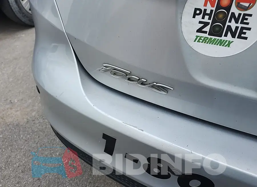 1FADP3E27GL322366 Photo# 6