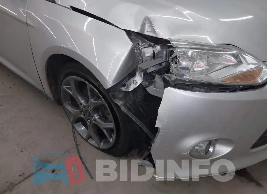 1FADP3F28EL241663 Photo# 6