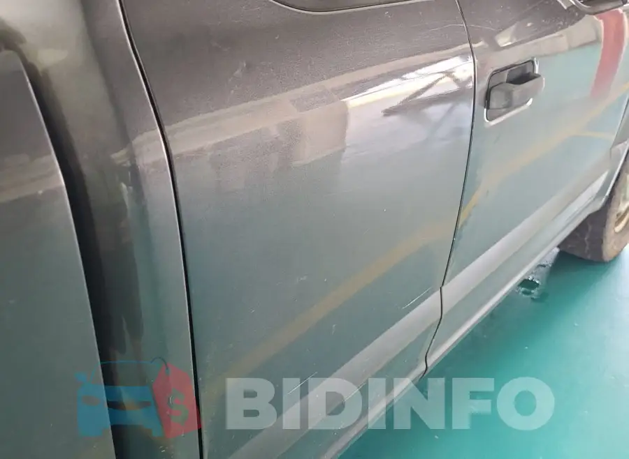 1FTFX1EF0HKC49701 Photo# 21