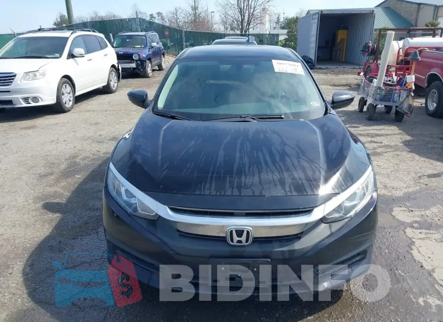 19XFC2F50HE230950 Photo# 6