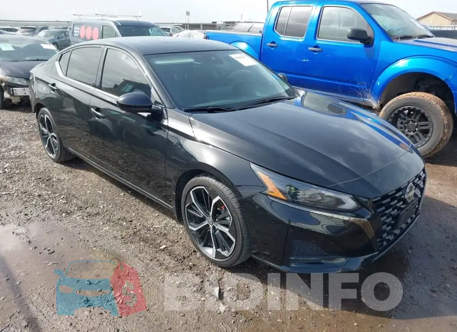 1N4BL4CV8PN377841 Photo# 1