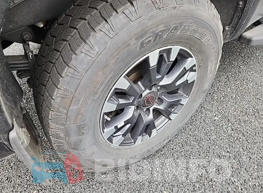 1N6AA1ED4PN101202 Photo# 22