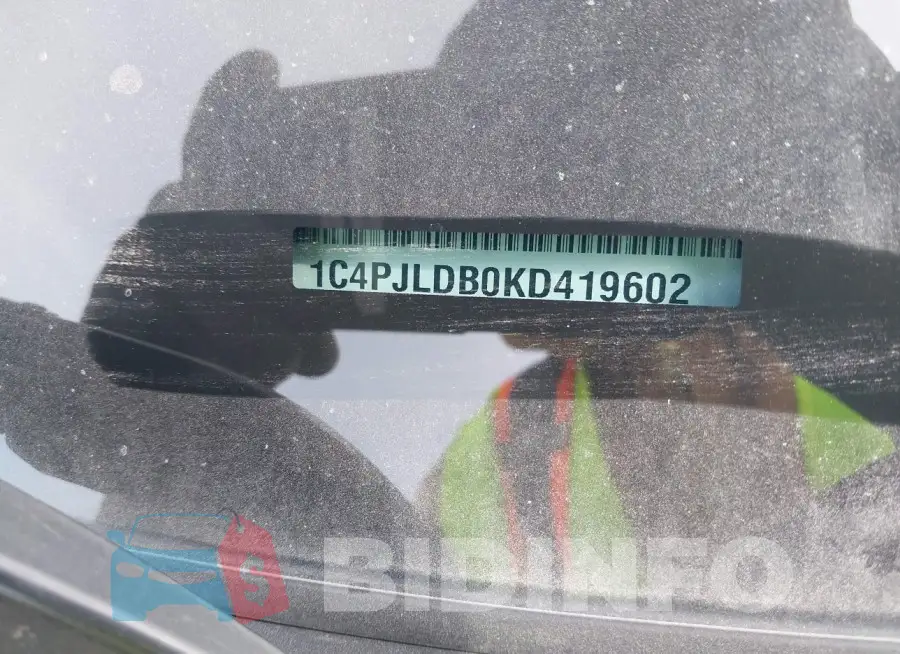 1C4PJLDB0KD419602 Photo# 9