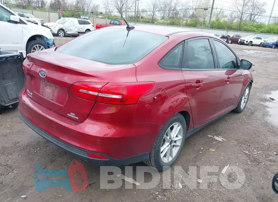 1FADP3F27GL401633 Photo# 4