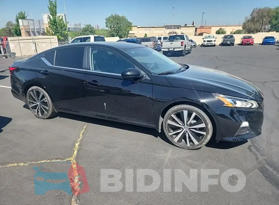 1N4BL4CV1NN413768 Photo# 23