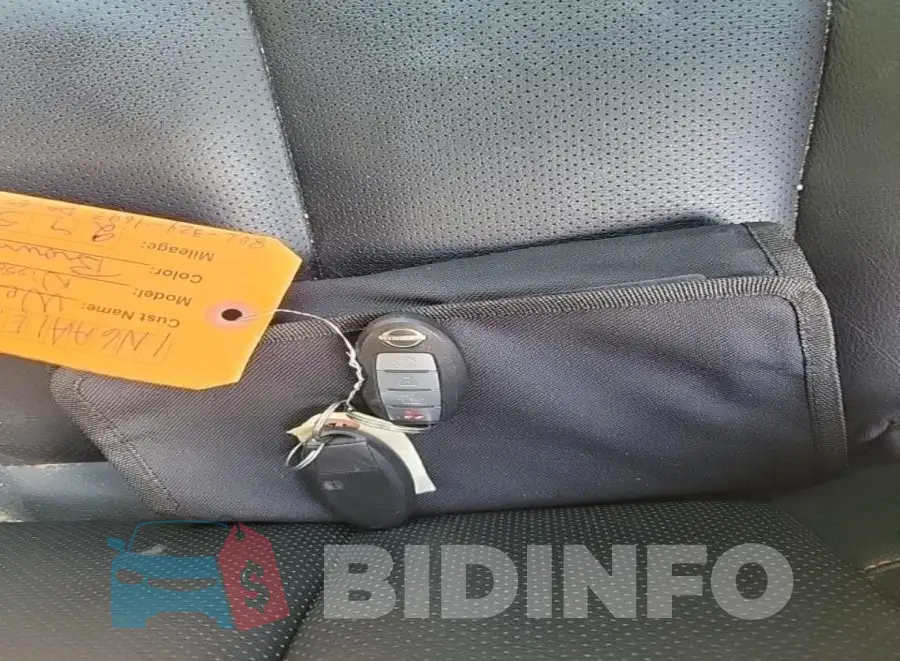 1N6AA1ED4PN101992 Photo# 10