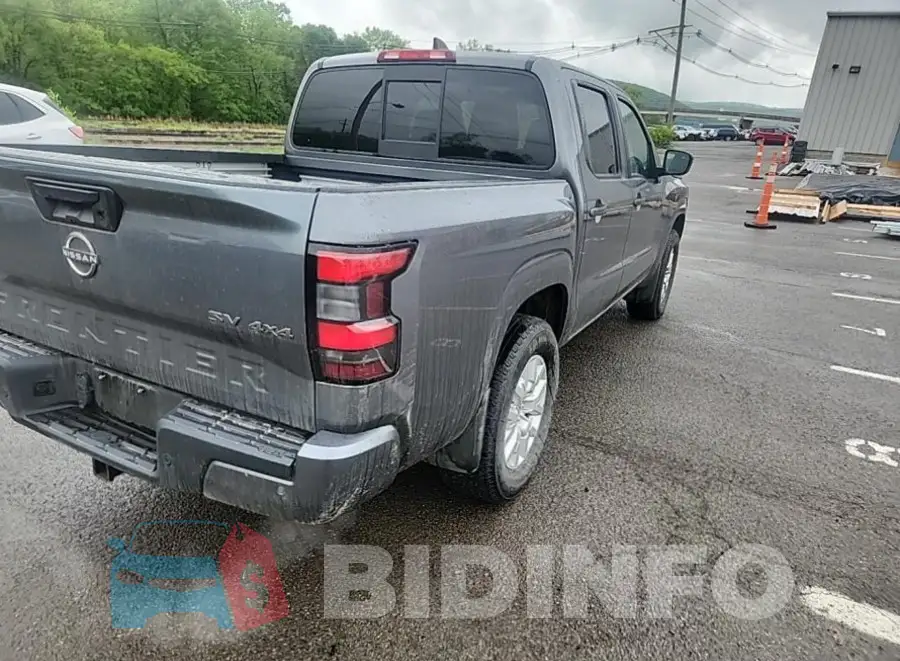 1N6ED1EK8NN621049 Photo# 4