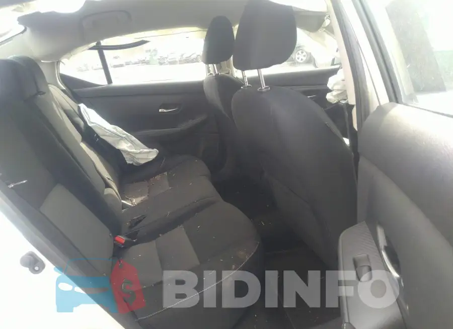 3N1AB8CV6MY217894 Photo# 8