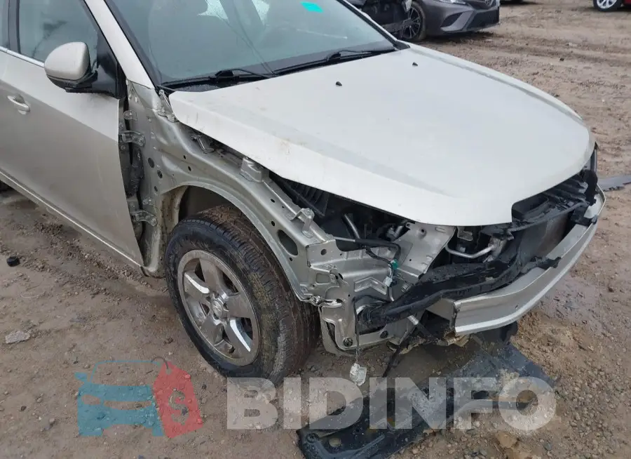 1G1PE5SB1G7201749 Photo# 6