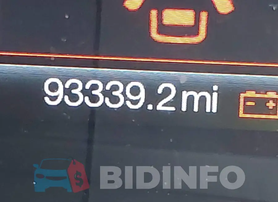 3FA6P0LU8HR285326 Photo# 16