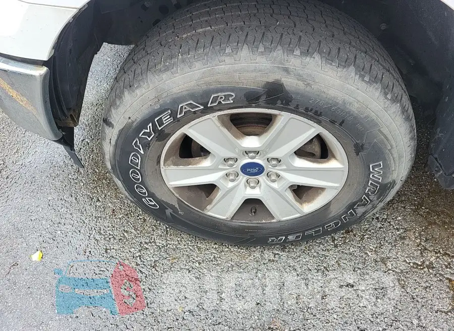 1FTFX1E50JKF08216 Photo# 2