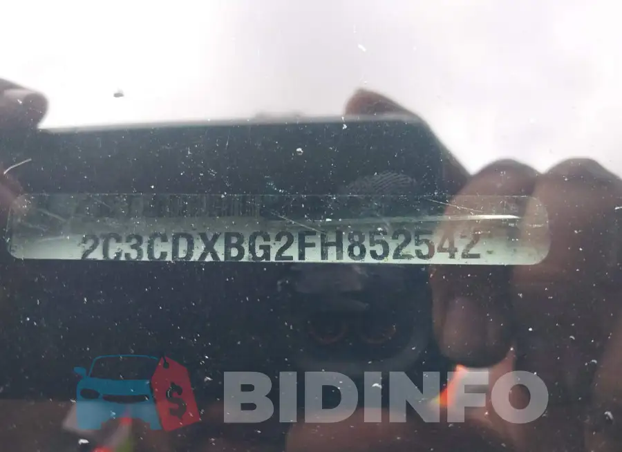 2C3CDXBG2FH852542 Photo# 9