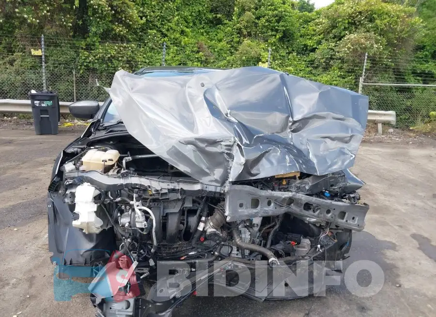 1FADP3K25JL300393 Photo# 12
