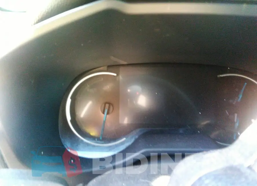 2T3E6RFV2MW006945 Photo# 15