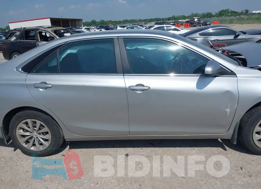 4T4BF1FK2GR530156 Photo# 13