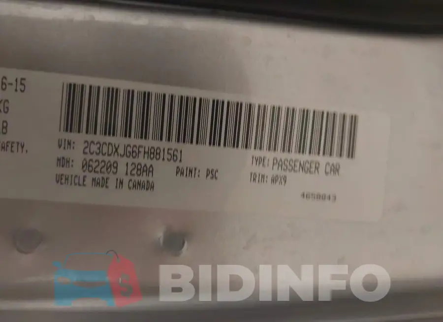 2C3CDXJG6FH881561 Photo# 9