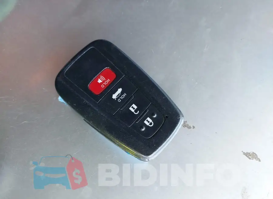 4T1C31AK7LU014089 Photo# 11