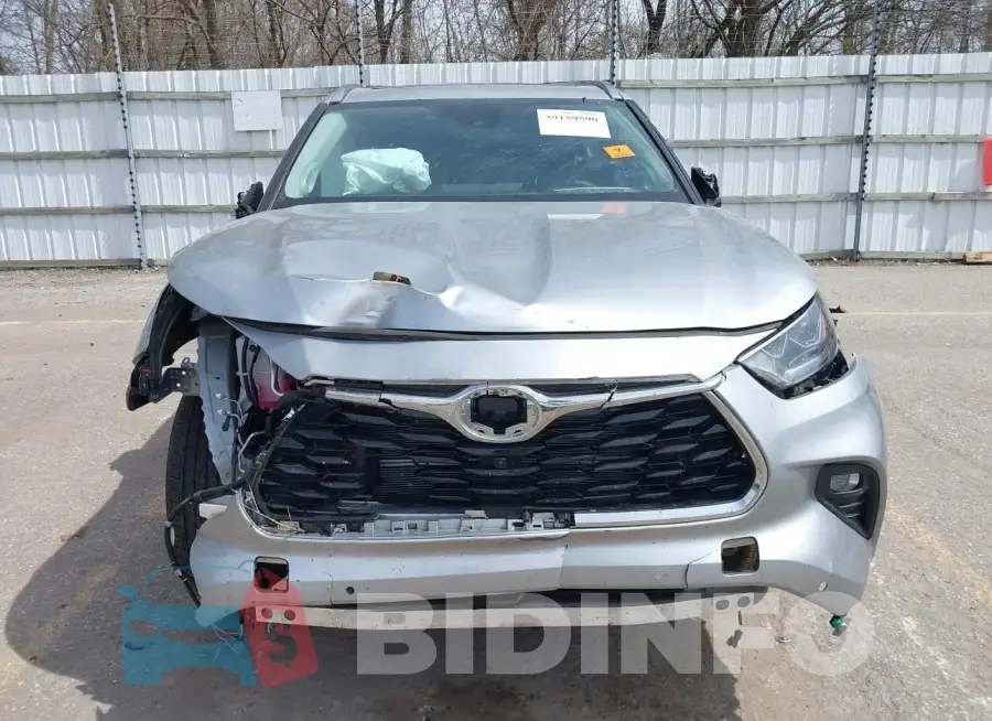 5TDEBRCH4RS608099 Photo# 13