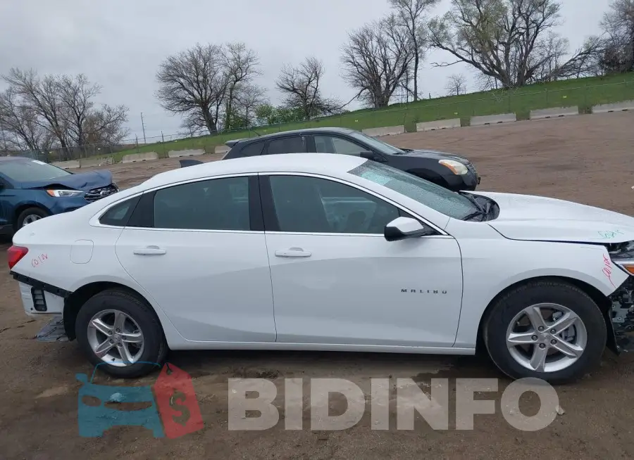 1G1ZB5ST8RF146722 Photo# 14
