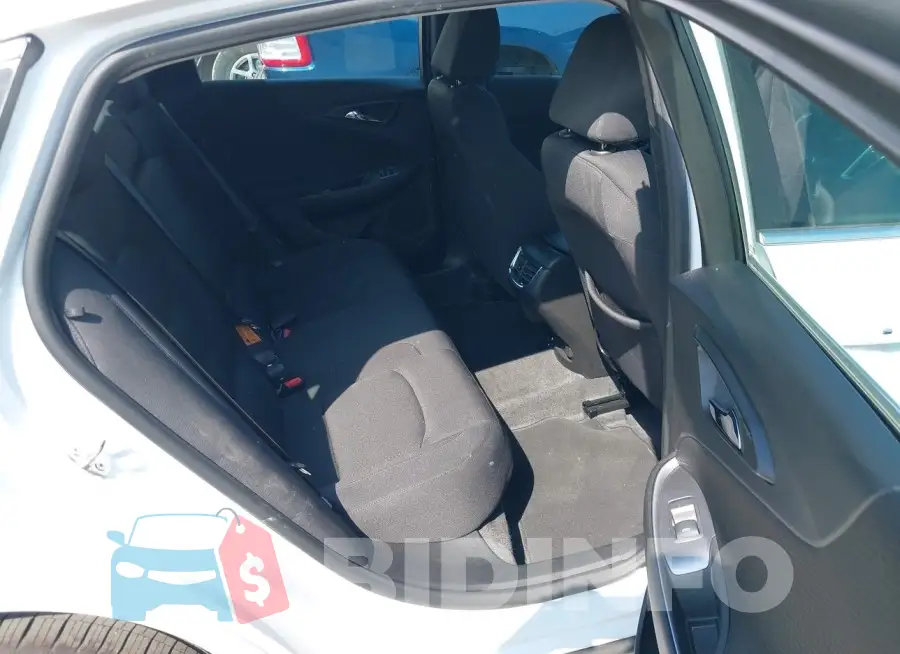 1G1ZD5ST1RF130839 Photo# 8