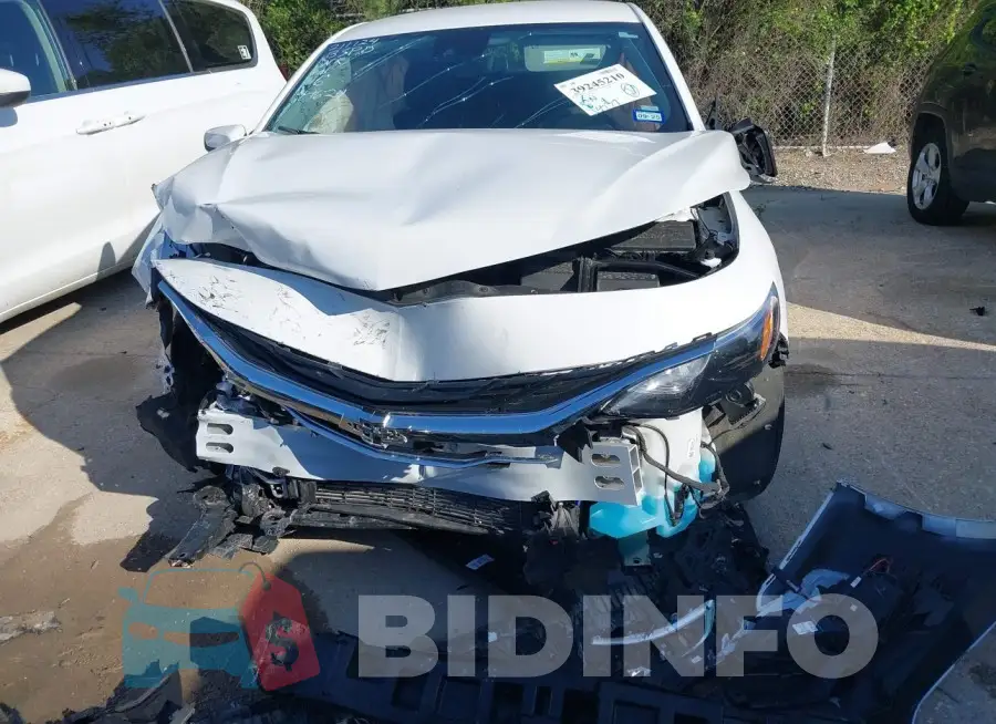 1G1ZD5ST8RF126013 Photo# 11