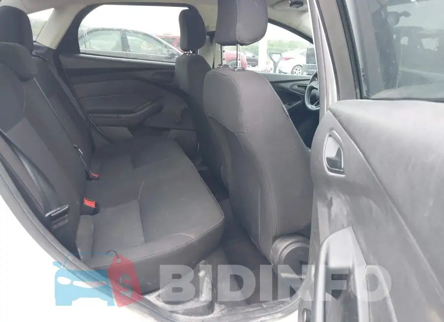1FADP3E29HL245002 Photo# 8