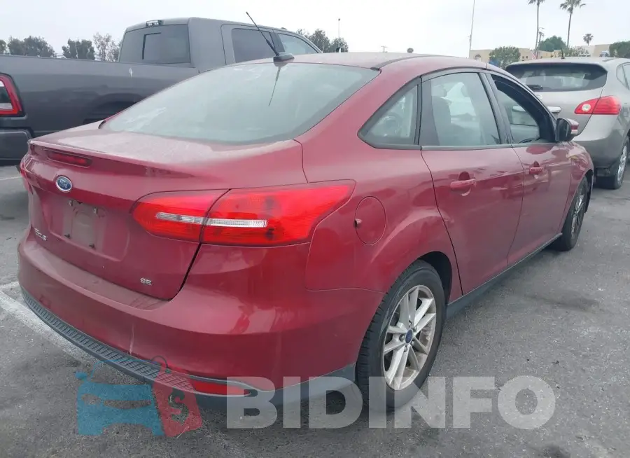 1FADP3F26FL330357 Photo# 4