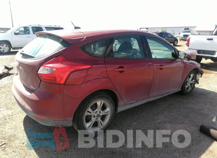 1FADP3K24EL324433 Photo# 4