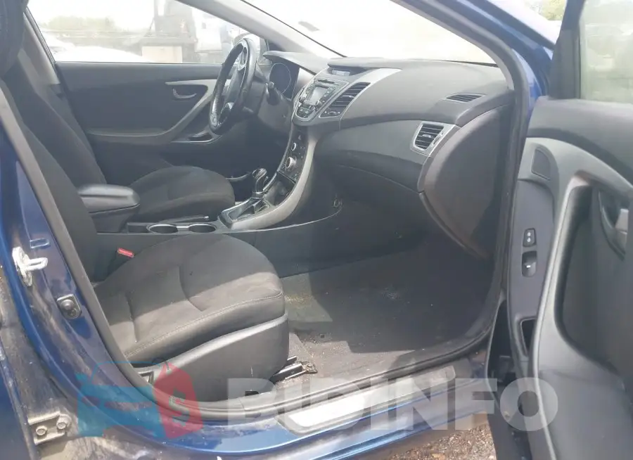 5NPDH4AE8GH738055 Photo# 5
