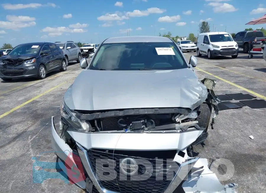 1N4BL4BV8KC136884 Photo# 6