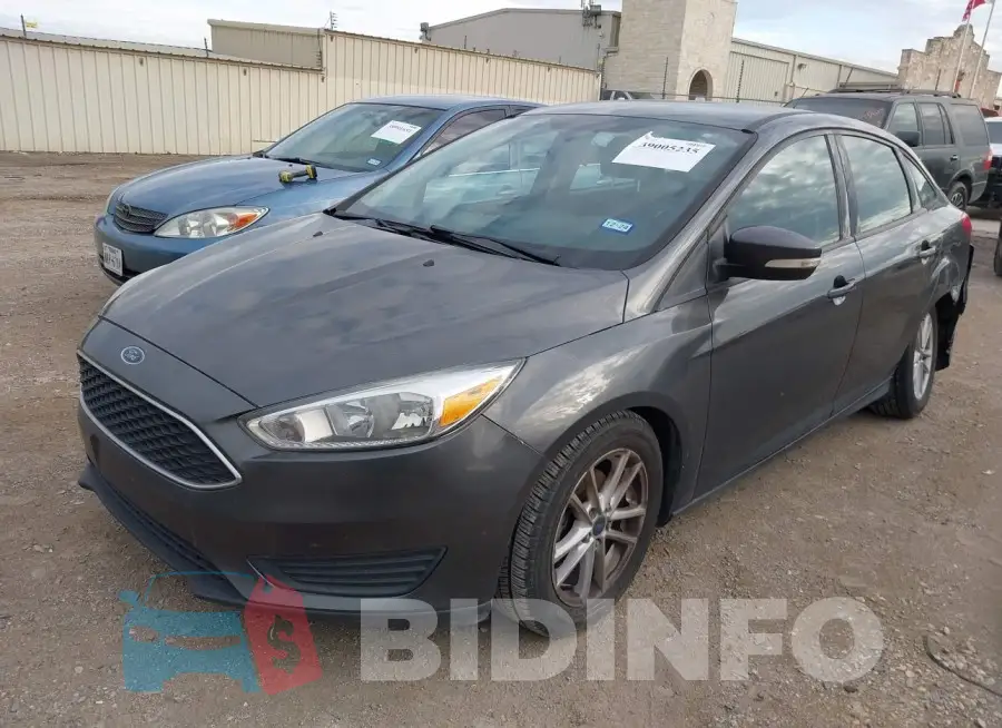 1FADP3F20GL367633 Photo# 2