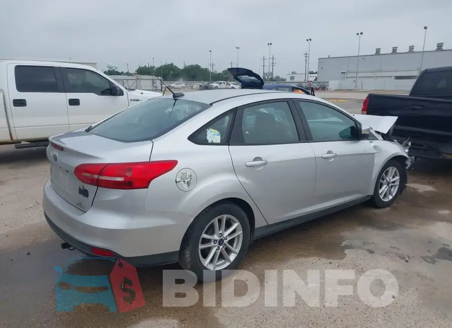 1FADP3F23GL364385 Photo# 4