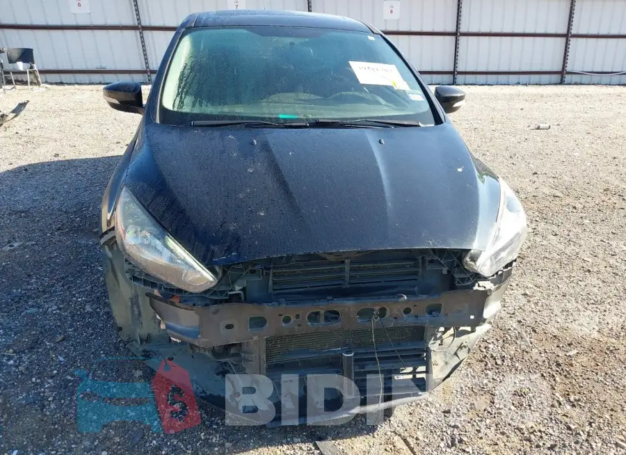 1FADP3H23JL235986 Photo# 6