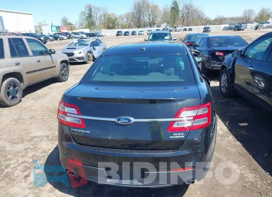 1FAHP2E85FG120701 Photo# 16