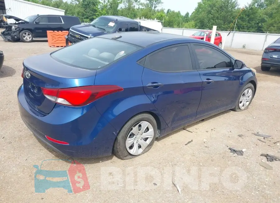 5NPDH4AE0GH701842 Photo# 4