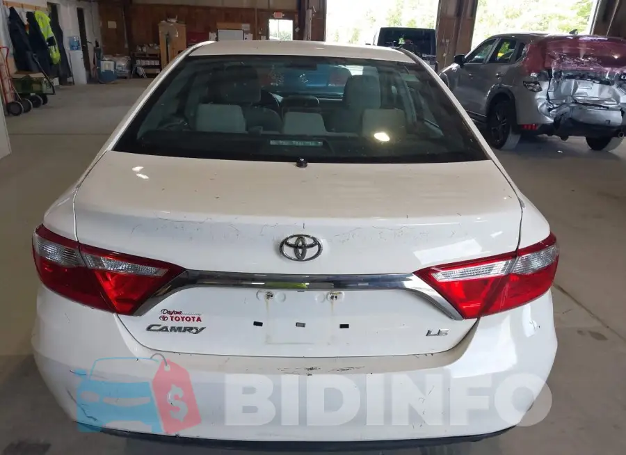 4T4BF1FK7GR569499 Photo# 16