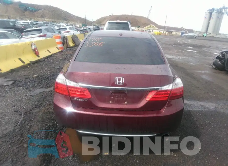1HGCR2F88FA151720 Photo# 16