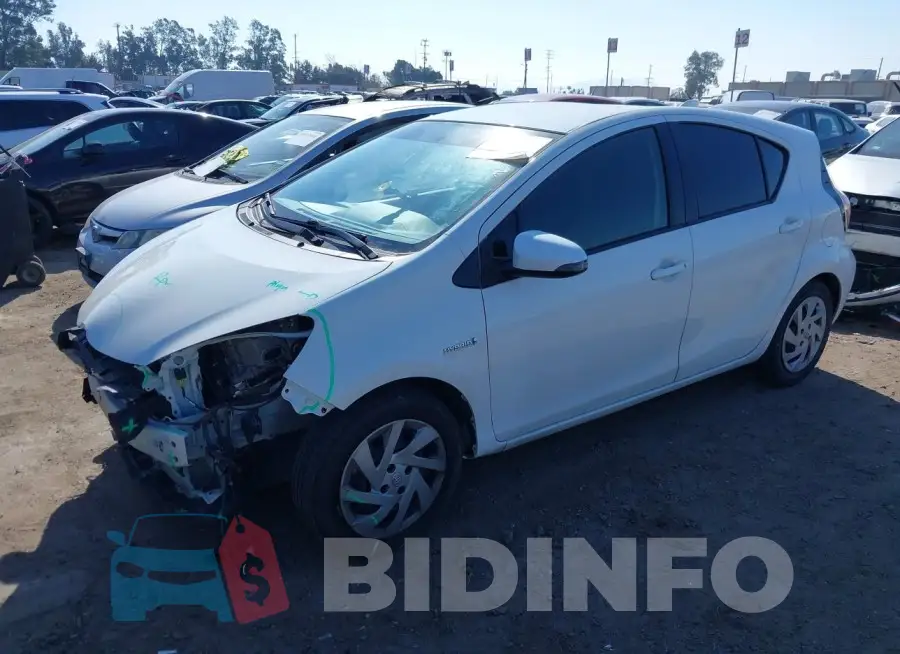 JTDKDTB37F1579187 Photo# 2