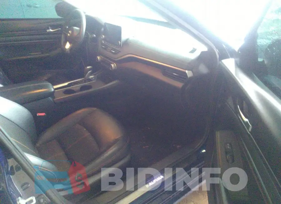 1N4BL4CV4LN307697 Photo# 5