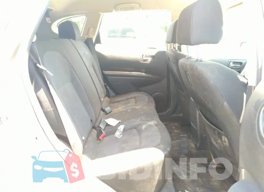 JN8AS5MV2FW262016 Photo# 8