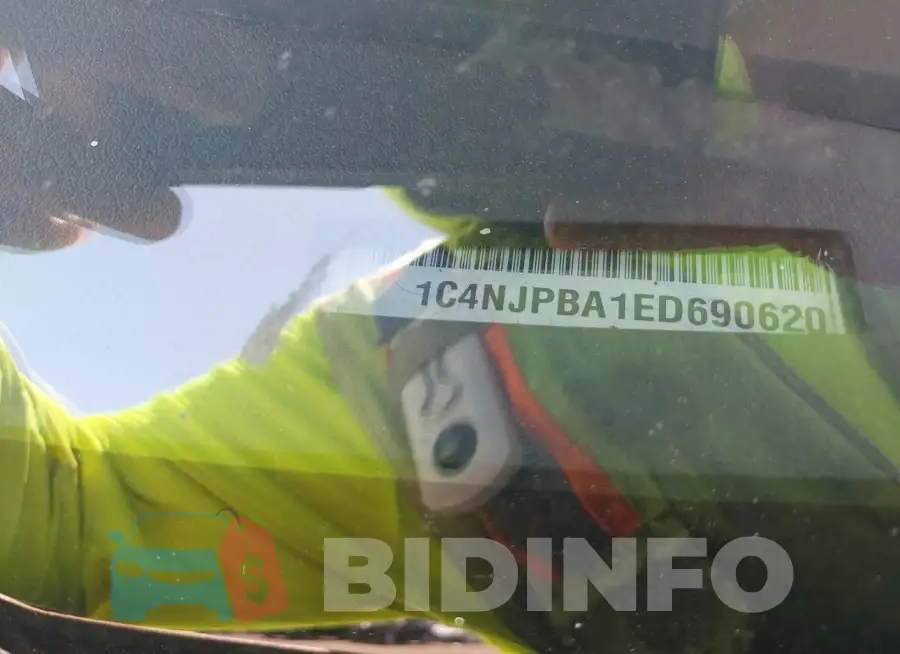 1C4NJPBA1ED690620 Photo# 9